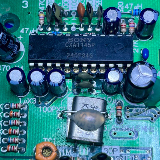 Repair log (nic034) – la console NeoGeo AES 3-6 de Louis, écran noir de la mort :-)